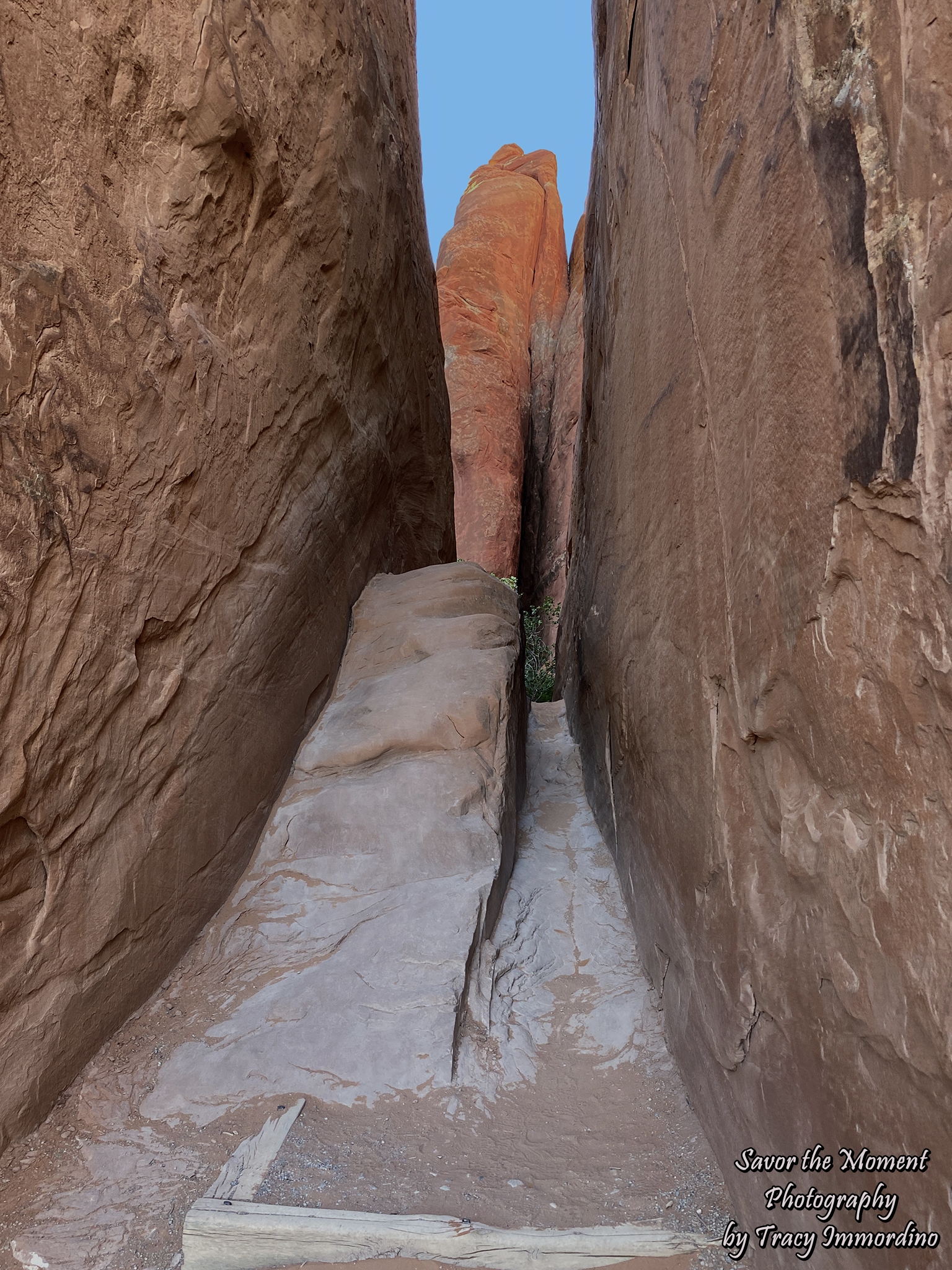 Sand Dune Arch Trail